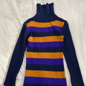 Acrylic fibre turtleneck sweater